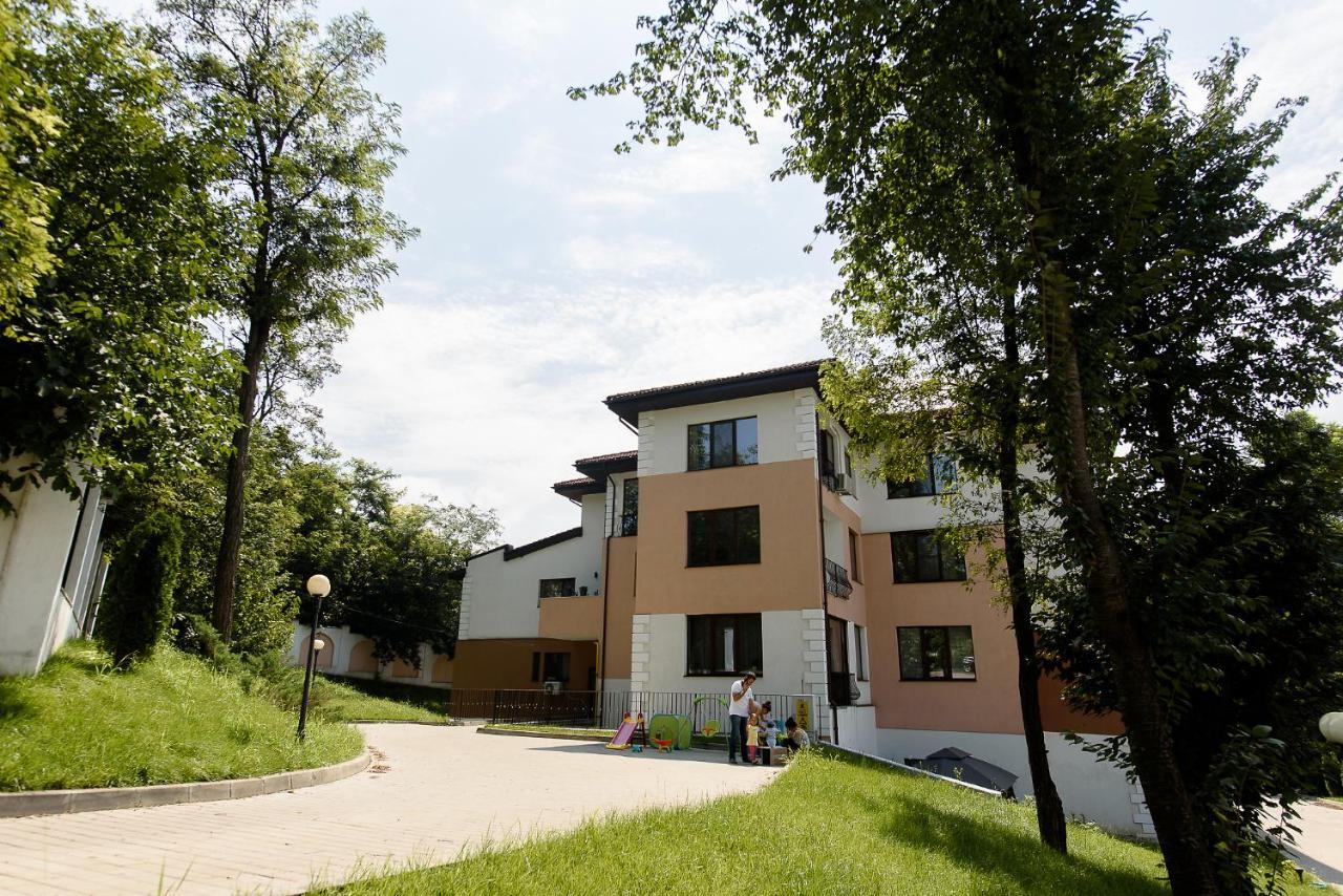 Carla'S Apartment, Airport & Train Station Shuttle Iasi Exterior foto